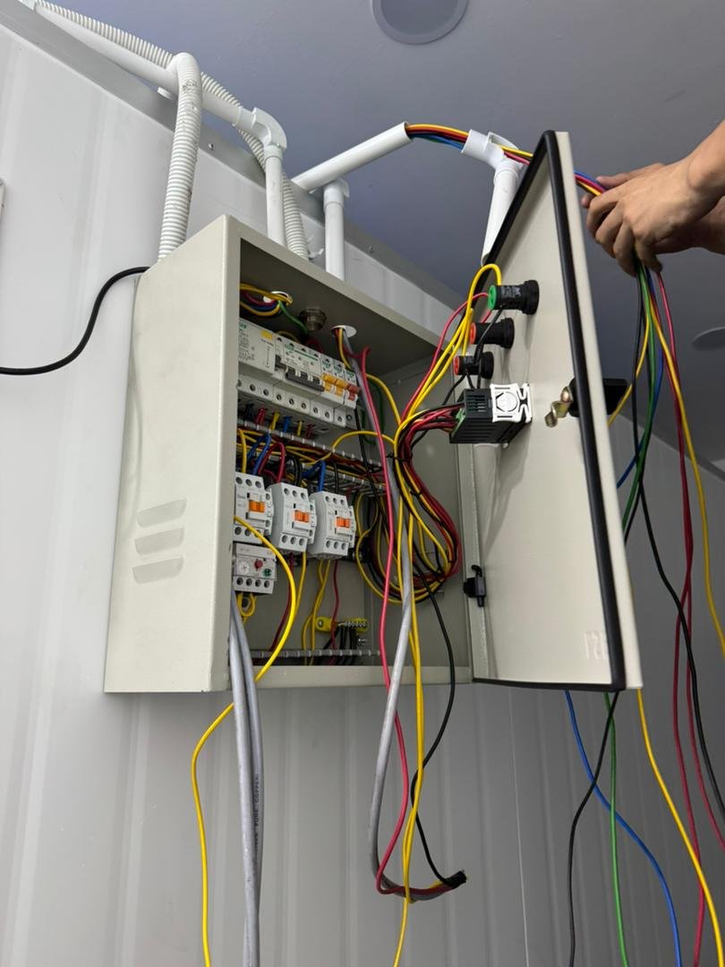 OH COOLING 冷库控制箱接线 / Cold room control panel wiring